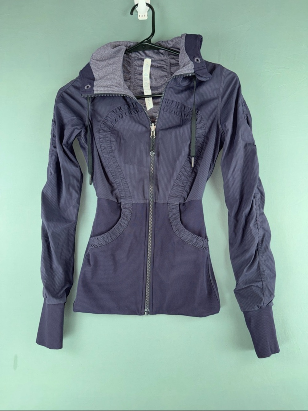 Lululemon Women’s Reversible Dance Studio Hooded Zip Jacket - Dark Purple/Plum